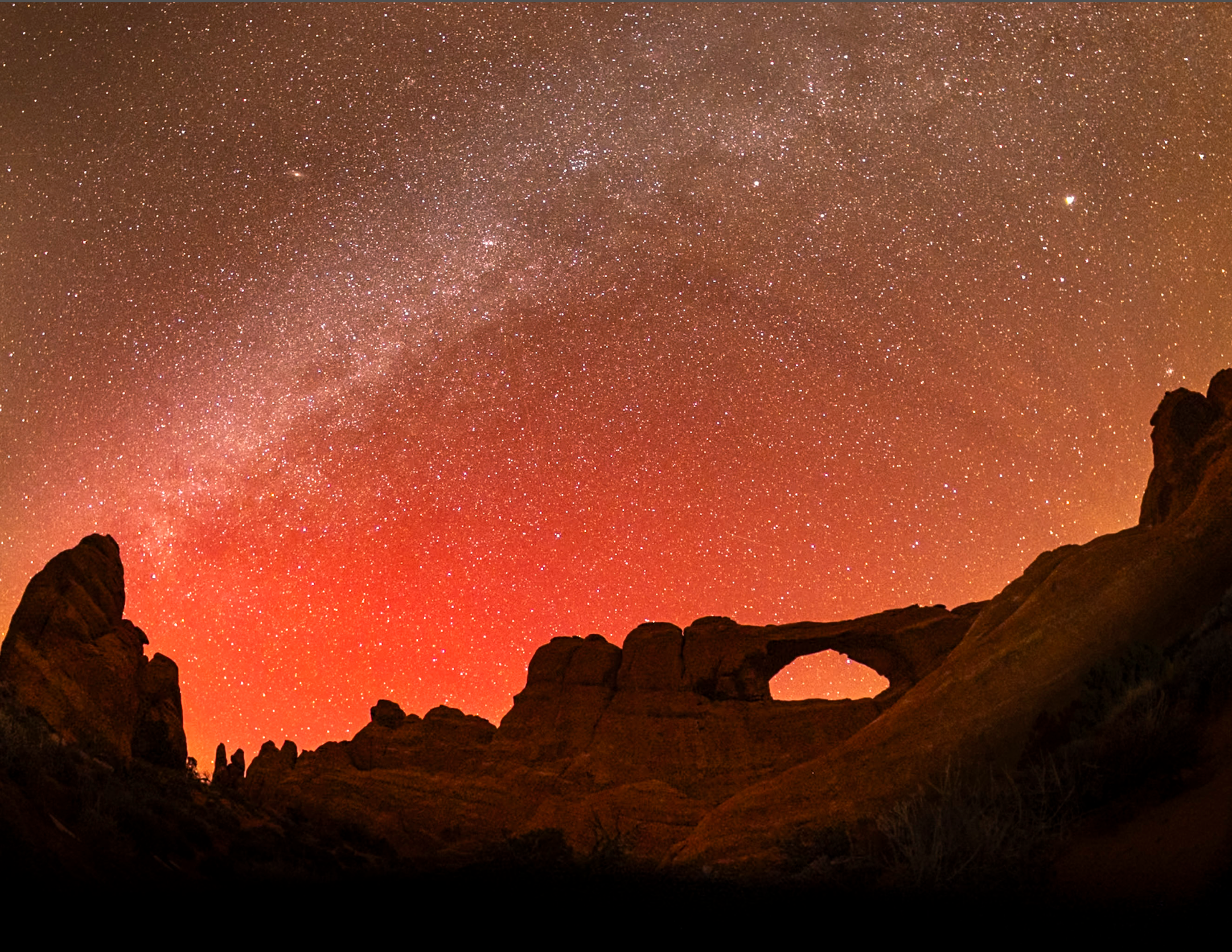 Red Aurora Over Skyline Arch ANP