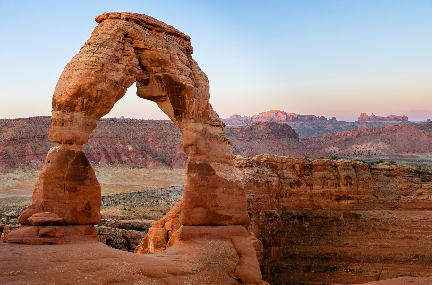Delicate Arch + Elephant Butte  – Arches National Park