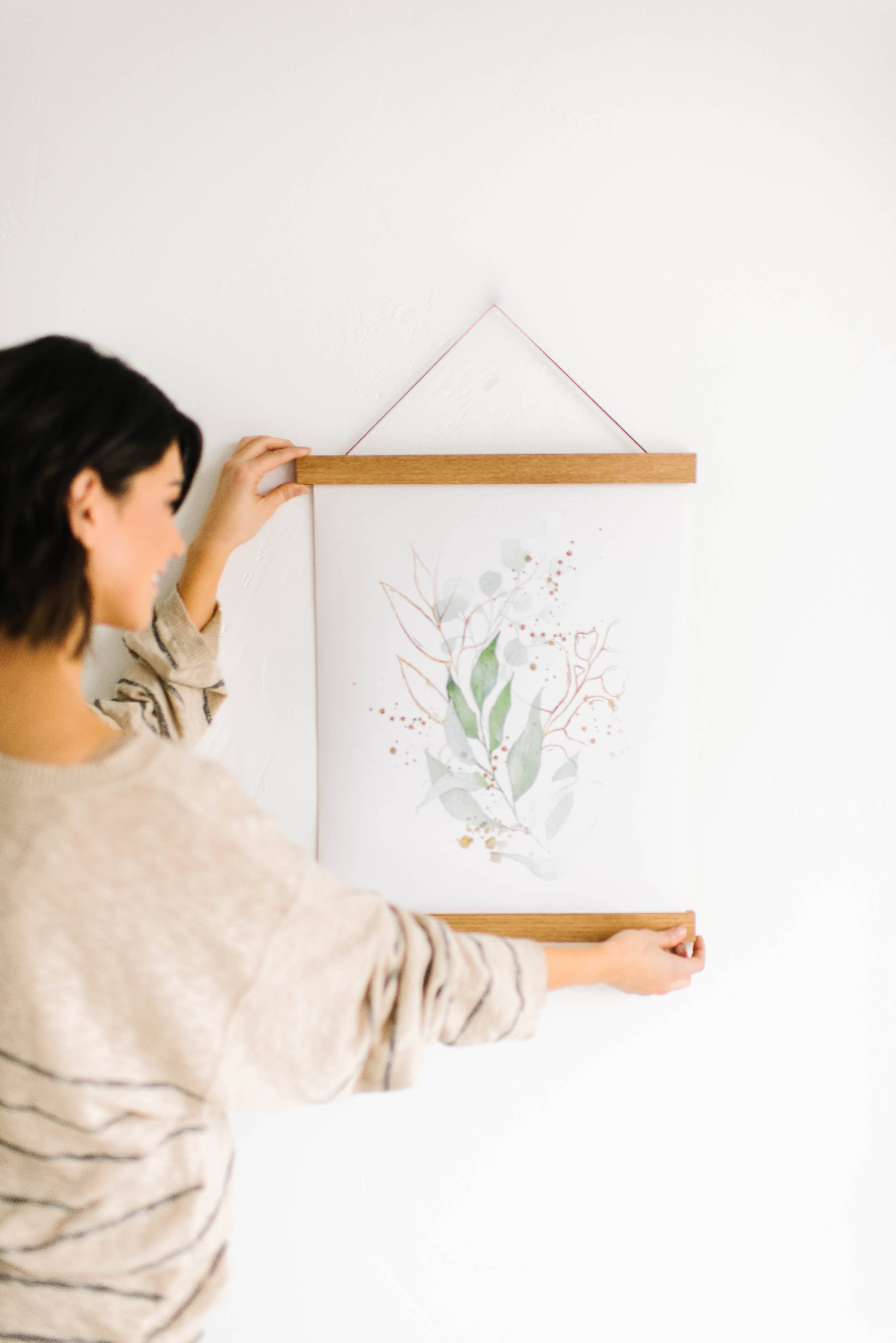 12" MAGNETIC Poster Hanger Frame™