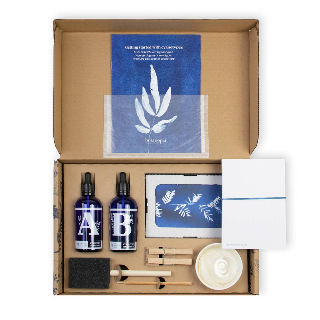 Cyanotype Kit – DIY kit to make blueprints / sun prints 🌞